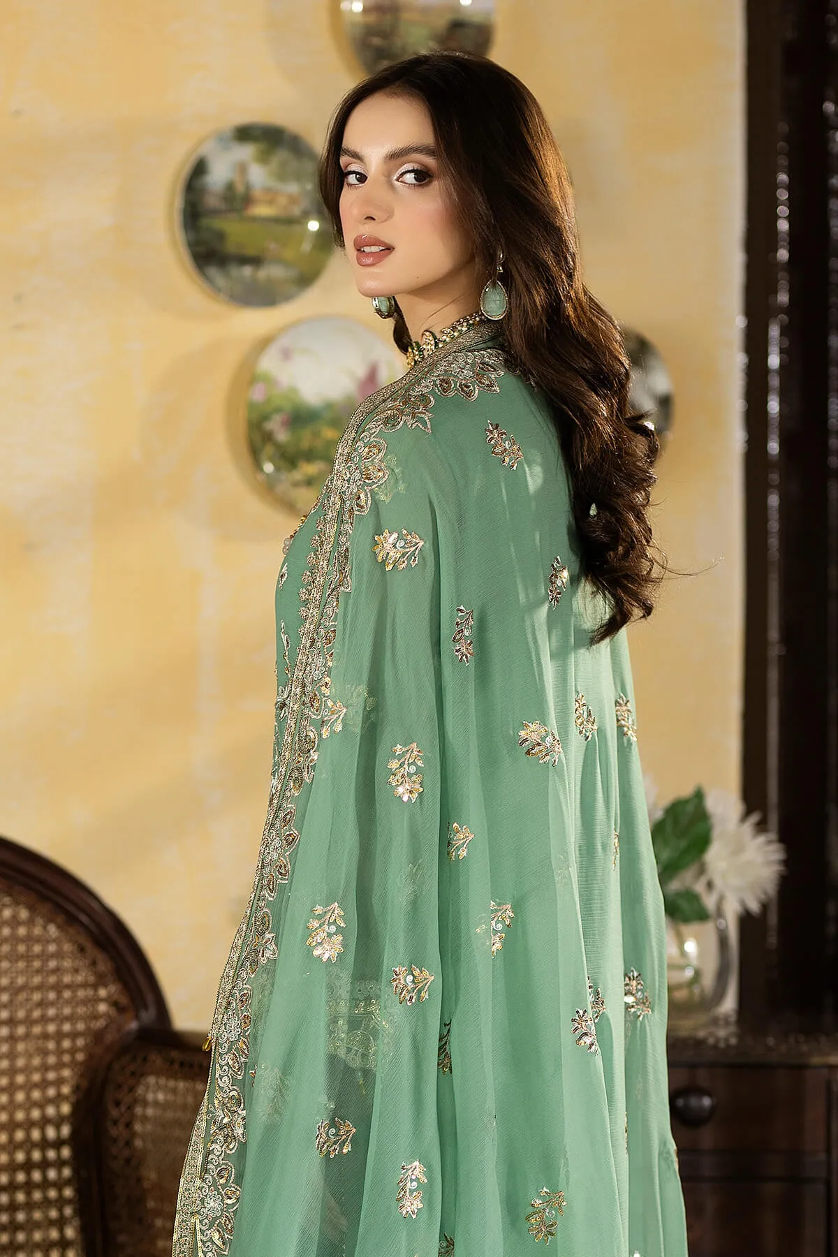 Imrozia Enliven Majestics Luxury Formals – M-65 Romana